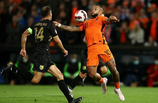 欧洲预选回顾：荷兰碾压进攻，德佩表现全场最佳