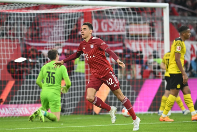 德甲：拜仁击败多特蒙德连续第10次获得德甲冠军