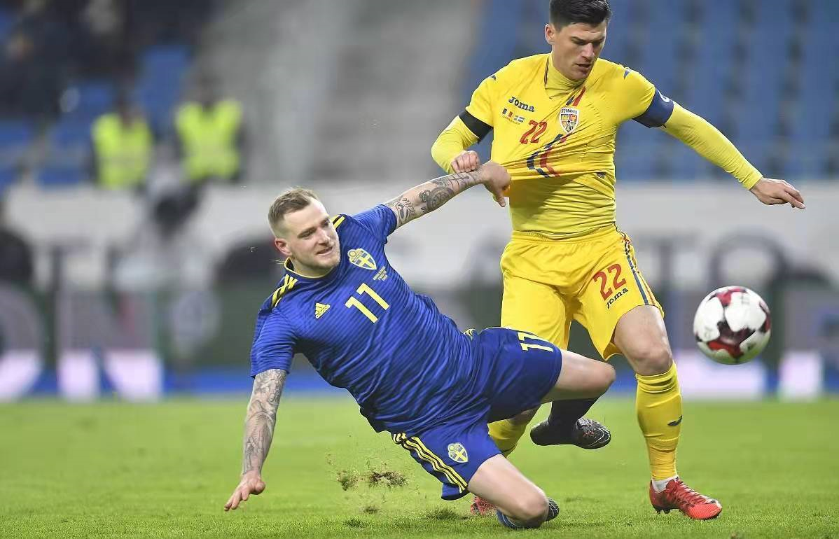 热血激荡！斯洛伐克对阵罗马尼亚，欧洲杯小组赛之争！